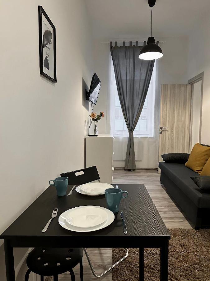 Dolce Vita Budapest Extérieur photo